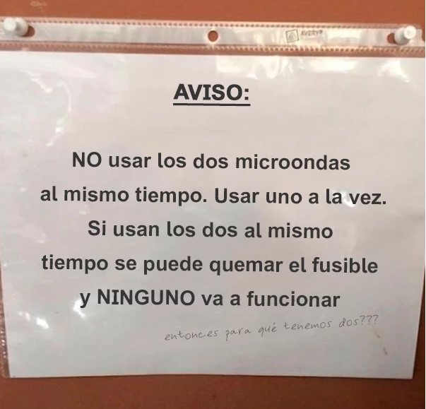 Sarcásmo en oficina 15