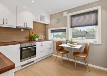Tendencias en cocinas modernas: cómo decorar con muebles de madera